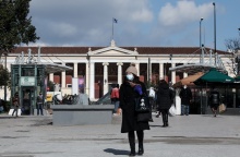 Πολίτες στο κέντρο της Αθήνας