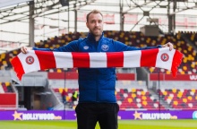 Ο ποδοσφαιριστής Κρίστιαν Έρικσεν επέστρεψε στα γήπεδα μετά την ανακοπή καρδιάς