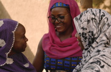 Σκηνη από την ταινία Δεσμοί Γυναικών.