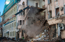 Πόλεμος στην Ουκρανία: Βομβαρδισμένο κτίριο