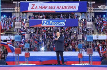 Ο Βλαντίμιρ Πούτιν σε ομιλία του για την Κριμαία λίγο πριν κοπεί στον αέρα