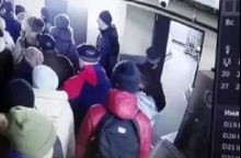 Ουκρανία: Ρωσική οβίδα «σκάει» δίπλα σε κόσμο σε σούπερ μάρκετ