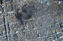 Πόλεμος στην Ουκρανία: Εικόνες καταστροφής στη Μαριούπολη