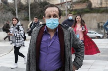 Δίκη Φιλιππίδη: Ενταση ανάμεσα στον γιο του και τον Σπύρο Μπιμπίλα στο δικαστήριο