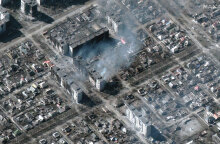 Ισοπεδωμένα κτίρια στη Μαριούπολη από τους ρωσικούς βομβαρδισμούς στην Ουκρανία