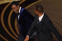 Όσκαρ 2022: Η στιγμή που ο Σμιθ χτυπά επί σκηνής τον κωμικό Κρις Ροκ