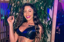 H influencer Σίσσυ Ζουρνατζή