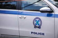 Η Αστυνομία στον Άγιο Παντελεήμονα συνέλαβε τους γονείς των παιδιών που ζούσαν σε κατσαρίδες και ποντίκια