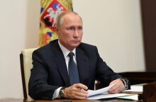 Χρ. Ροζάκης: Πολύ δύσκολο να δικαστεί ο ίδιος ο Πούτιν για εγκλήματα πολέμου