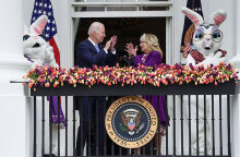 Τζο Μπάιντεν και Τζιλ καλωσορίζουν μικρούς και μεγάλους στις πασχαλινές αυγοδρομίες στον Λευκό Οίκο