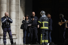 Γαλλία: Επίθεση με μαχαίρι κατά ιερέα σε ναό στη Νίκαια