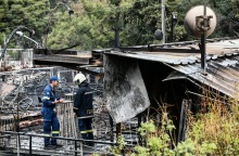 ΠΥΡΚΑΓΙΑ ΣΕ ΧΩΡΟ ΕΣΤΙΑΣΗΣ ΣΤΗ ΠΕΡΙΟΧΗ ΤΟΥ ΜΕΤΣ (ΤΑΤΙΑΝΑ ΜΠΟΛΑΡΗ / EUROKINISSI)