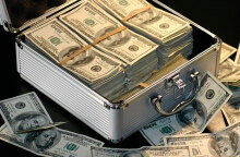 Με δολάρια ΗΠΑ πλήρωσε η Ρωσία καθυστερημένα ομόλογα