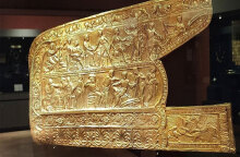 Χρυσή φαρέτρα από τον θησαυρό των Σκυθών στο μουσείο της Μελιτόπολης στην Κριμαία