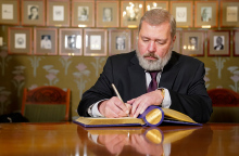 Ντμίτρι Μουράτοφ