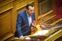 «Τα Νέα»: Γιατί πρέπει να παραπεμφθεί ο Νίκος Παππάς