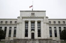 Αξίζει να σημειωθεί η Fed έχει προεξοφλήσει συνολικά έξι επιτοκιακές αυξήσεις για φέτος