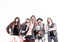 Το συγκρότημα H.E.A.T.