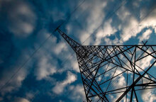 Συνεχίζεται η επιδότηση ρεύματος για καταναλωτές και επιχειρήσεις τον Μάιο και τον Ιούνιο