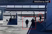 Καρέ καρέ η εκτέλεση άοπλων Ουκρανών αμάχων στο Κίεβο από Ρώσους στρατιώτες