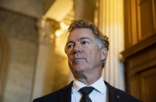 ΗΠΑ: Φρένο από τον γερουσιαστή Ραντ Πολ στην ταχεία αποστολή βοήθειας 40 δισ. δολ. στην Ουκρανία