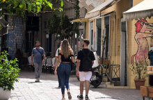 Του Αγίου Πνεύματος 2022 δεν δουλεύουν όλοι στον ιδιωτικό τομέα