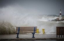Η κακοκαιρία εξπρές φέρνει θυελλώδεις ανέμους στα πελάγη