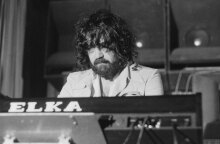 Βαγγέλης Παπαθανασίου - Vangelis