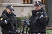 Τουλάχιστον τέσσερις άνθρωποι μαχαιρώθηκαν σε επιθέσεις στο Numedal στη νοτιοανατολική Νορβηγία, ανακοίνωσε την Παρασκευή η τοπική αστυνομία.  Ένα από τα θύματα είναι σε κρίσιμη κατάσταση, ενώ ο συναγερμός είναι ακόμα σε ισχύ, πρόσθεσε η αστυνομία.  Αυτόπ