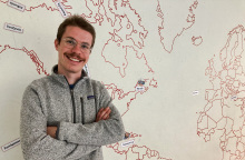 Εθελοντής από τη Γαλλία στον Κολωνό και μετά στην Καμπότζη 