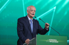 Ο Απόστολος Κακλαμάνης μιλά στο 3ο Συνέδριο του ΠΑΣΟΚ - Κινήματος Αλλαγής