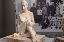 Κατερίνα Χαλεπά-Κατσάτου, "Καθιστό κορίτσι" (1960)