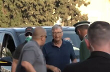 Την Ακρόπολη επισκέφτηκε ο Μπιλ Γκέιτς, ιδρυτής της Microsoft