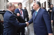 ΕΕ-Ρωσία-σύνοδος κορυφής-κυρώσεις: "Δεν υπάρχει προς το παρόν αποδεκτή συμβιβαστική λύση για το πετρέλαιο", δηλώνει ο πρωθυπουργός της Ουγγαρίας	ΕΕ-Ρωσία-σύνοδος κορυφής-κυρώσεις: "Δεν υπάρχει προς το παρόν αποδεκτή συμβιβαστική λύση για το πετρέλαιο", δη