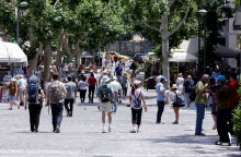 Τριήμερο Αγίου Πνεύματος 2022 δεν κάνουν όλοι οι εργαζόμενοι στον ιδιωτικό τομέα, καθώς δεν είναι επίσημη αργία