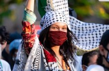 Μπέλα Χαντίντ