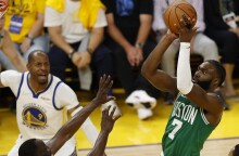 NBA Finals: Break των Σέλτικς στην έδρα των Γουόριορς για το 1-0