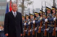 Ο Χουλουσί Ακάρ είχε έντονη αντιπαράθεση με Έλληνες βουλευτές