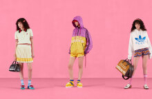 Μοντέλα με ρούχα από τη συνεργασία Gucci x Adidas