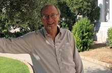 Πίτερ Μάκριτζ	