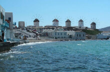 «Βράζει» η Μύκονος, με τη θετικότητα στα τεστ κορωνοϊού να ξεπερνά το 50% την εβδομάδα 13 με 19 Ιουνίου 2022