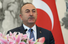 Ο Μεβλούτ Τσαβούσογλου δεν σταματά να ισχυρίζεται ότι η Ελλάδα είναι αυτή που προκαλεί την Τουρκία στο Αιγαίο