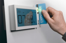 Έρχεται η Ψηφιακή Κάρτα Εργασίας σε σούπερ μάρκετ και τράπεζες από την 1η Ιουλίου 2022