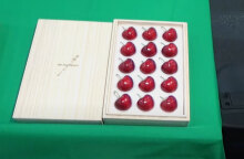 Τα 15 κεράσια στην Ιαπωνία που στοίχισαν 4.100 ευρώ