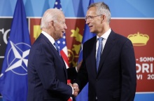 NATO - Μπάιντεν: Αμερικανική στρατιωτική παρουσία σε όλη την Ευρώπη