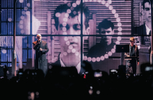 Στιγμιότυπο από τη συναυλία των Pet Shop Boys στο φεστιβάλ Release Athens 2022