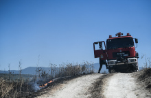 Φωτιά τώρα στον Κάλαμο