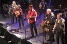 Les Négresses Vertes στο Gagarin 205 