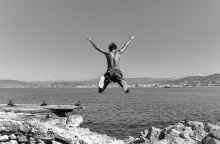 Viewmaster: Ο Νίκος Αλιάγας φωτογραφίζει το καλοκαίρι