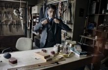 Ο Δημήτρης Ήμελλος στην ταινία «Ράφτης»